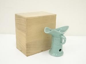 青磁爵形酒杯（保護箱）